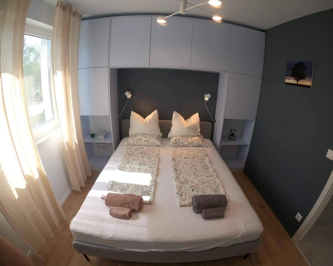 Azurro Apartment Siofok Luaran gambar